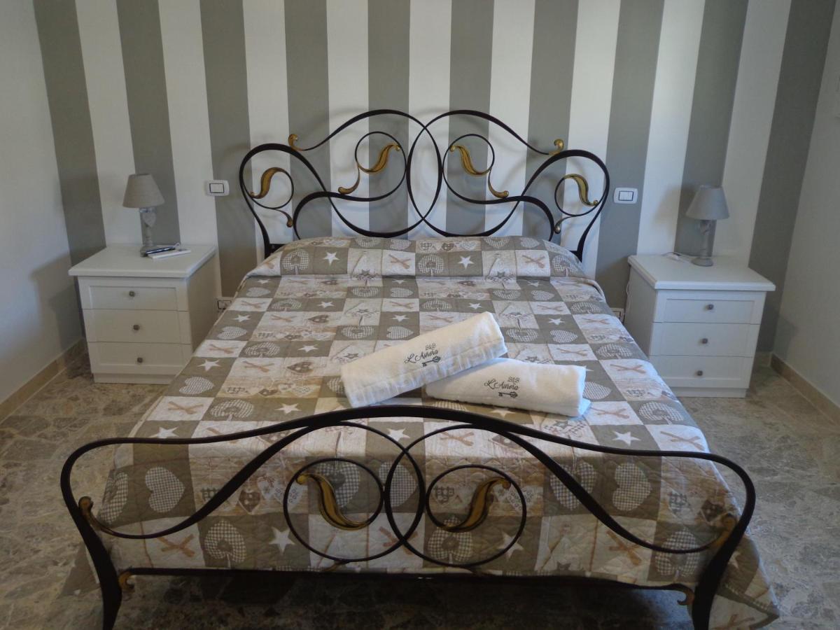 L'Aurora Bed & Breakfast กัลลีโปลี ภายนอก รูปภาพ