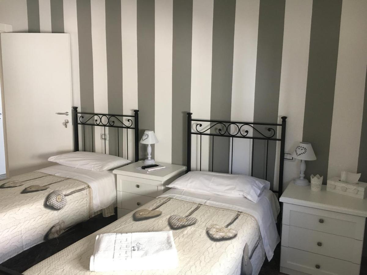 L'Aurora Bed & Breakfast กัลลีโปลี ภายนอก รูปภาพ